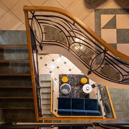 Piano 3*
